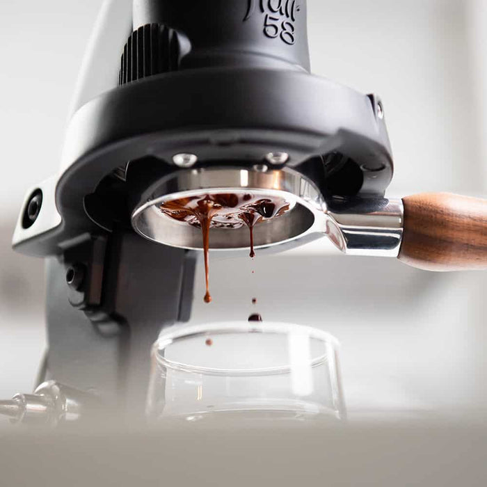 Flair 58 Plus 2, Flair Wizard Steamer, and Flair Brew Scale Bundle